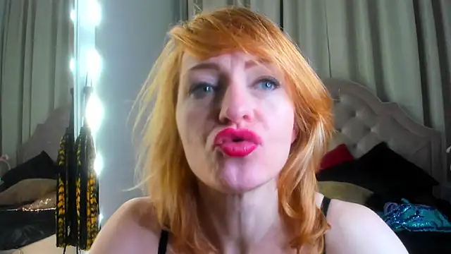 SquirtyAlisa online show from October 2025 03:10:01 PM