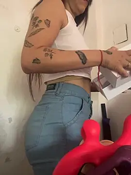 melisabunnny online show from November 2025 11:43:02 AM