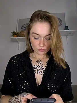 Snapshot of Goldloeckchen159 chatting on October 2025 12:39:02 PM Goldloeckchen159 online show from October 2025 12:39:02 PM