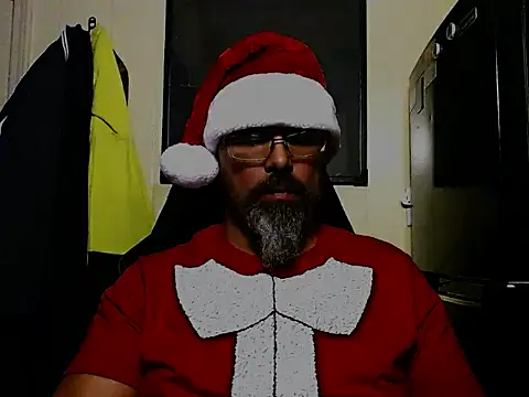 KrazyLegz online show from December 2024 12:24:01 AM
