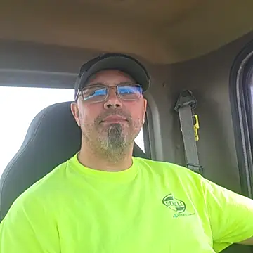 Snapshot of KrazyLegz chatting on October 2025 01:56:02 PM KrazyLegz online show from October 2025 01:56:02 PM