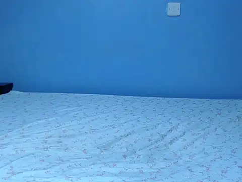 Snapshot of Gweneve chatting on October 2025 02:06:02 AM Gweneve online show from October 2025 02:06:02 AM