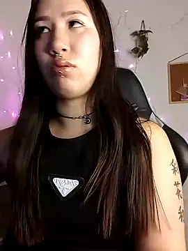 Japabaixinha online show from December 2024 03:30:01 AM