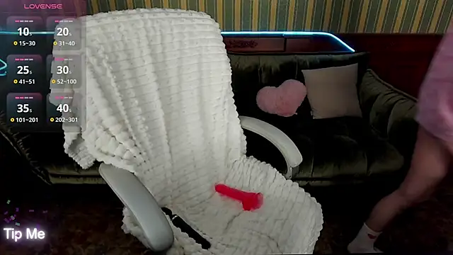 MilaSecrett online show from December 2024 05:37:02 PM