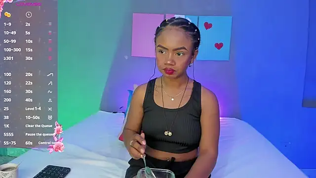 EmmaSmith06 online show from November 2025 05:13:01 PM