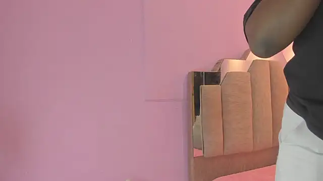 LoveQueen2 online show from October 2025 11:51:02 AM