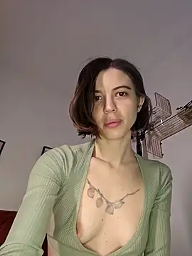 licoricepizza online show from December 2024 09:44:01 PM
