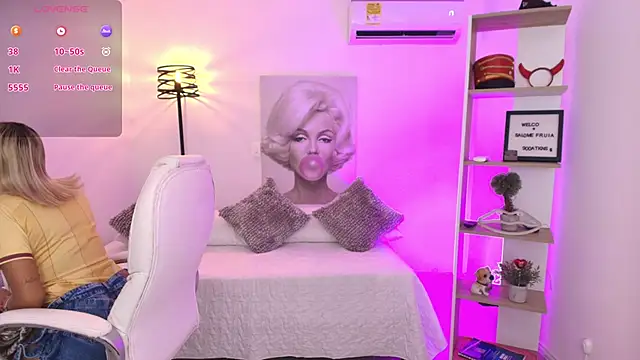 SALOOMEE   online show from January 2025 11:56:02 AM