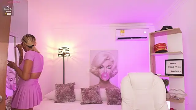 SALOOMEE   online show from February 2025 11:55:02 AM