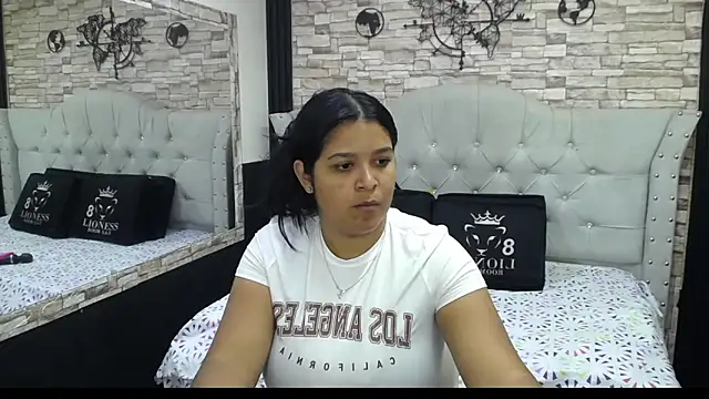 Snapshot of sia_cavad chatting on September 2025 01:05:02 PM sia cavad online show from September 2025 01:05:02 PM