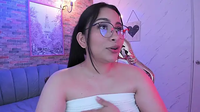 miah b online show from March 2025 05:49:02 AM