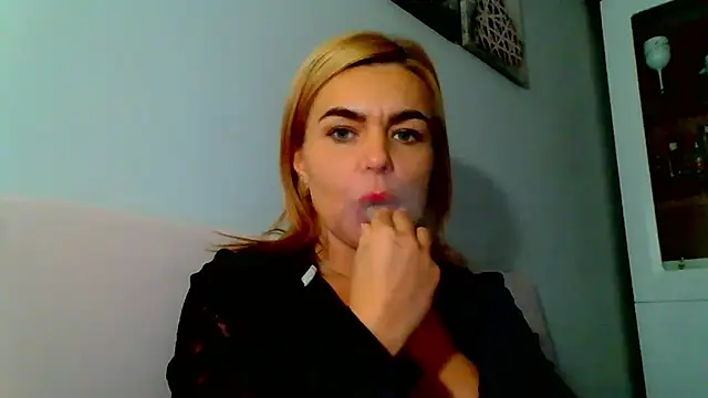 DESIREjenny online show from December 2024 12:19:02 PM