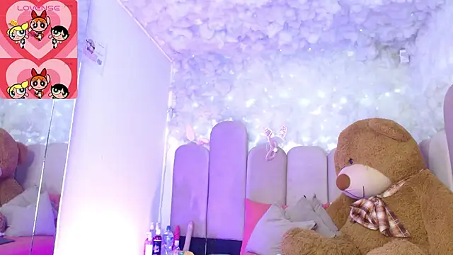 Snapshot of puca_ebony chatting on September 2025 12:42:01 PM puca ebony online show from September 2025 12:42:01 PM