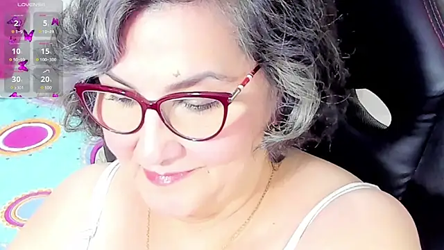 cataleya mom online show from September 2025 01:09:02 AM