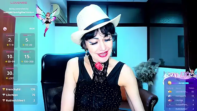 Silvia Wallec online show from January 2025 10:19:01 AM