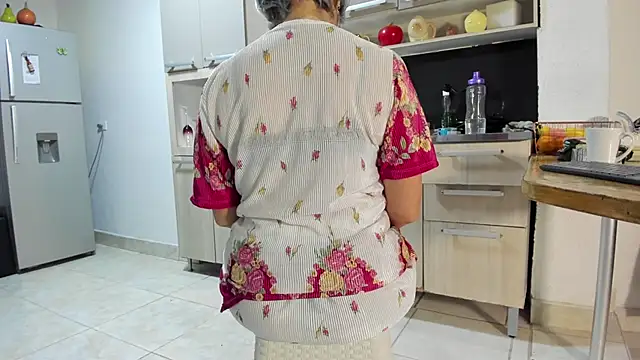 Jessica Herrera  online show from January 2025 04:23:02 AM