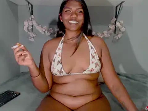 Snapshot of Sexykitten147 chatting on October 2025 12:25:01 PM Sexykitten147 online show from October 2025 12:25:01 PM