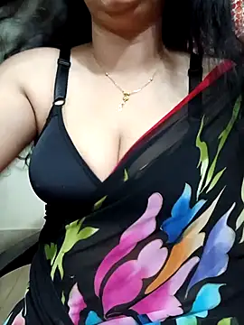 Priya Boudi online show from November 2025 06:19:01 PM