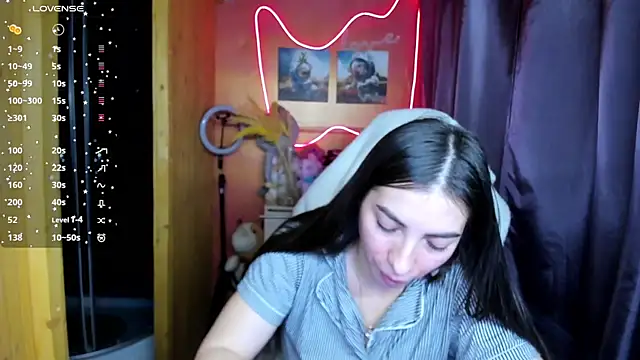 Snapshot of Fiery_Brunette_ chatting on November 2025 09:48:02 AM Fiery Brunette online show from November 2025 09:48:02 AM