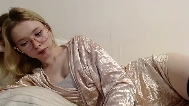 Sataobby online show from November 2025 12:59:02 PM