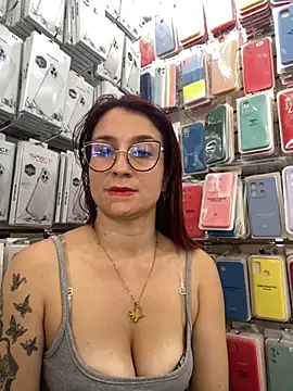 Paula382023 online show from September 2025 08:46:01 PM