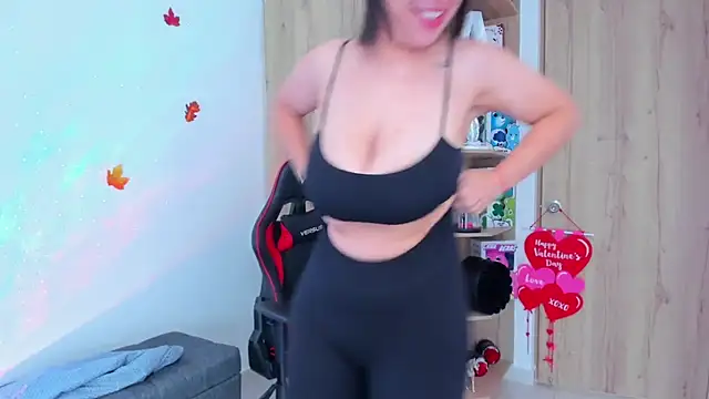  amanda seyfried19 online show from February 2025 06:47:02 PM