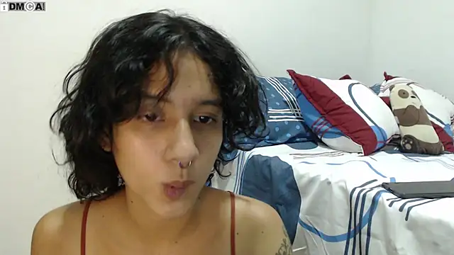 AlinaWoolf  online show from October 2025 02:52:01 AM