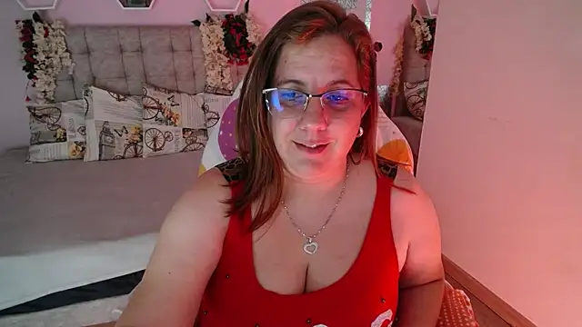 katie joness  online show from January 2025 03:46:01 PM