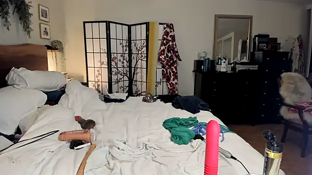 Snapshot of AlwaysAffirming chatting on January 2025 11:28:01 PM AlwaysAffirming online show from January 2025 11:28:01 PM