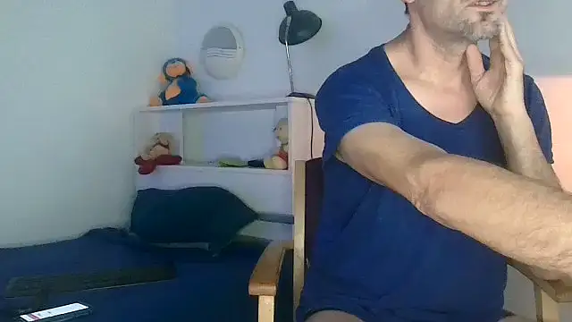 Snapshot of francky-libertin chatting on January 2025 02:17:02 PM francky-libertin online show from January 2025 02:17:02 PM