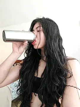 Snapshot of -ShaniArgentina- chatting on October 2025 07:36:02 PM -ShaniArgentina- online show from October 2025 07:36:02 PM