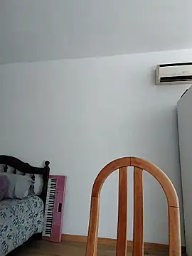 Snapshot of -ShaniArgentina- chatting on October 2025 08:25:01 PM -ShaniArgentina- online show from October 2025 08:25:01 PM