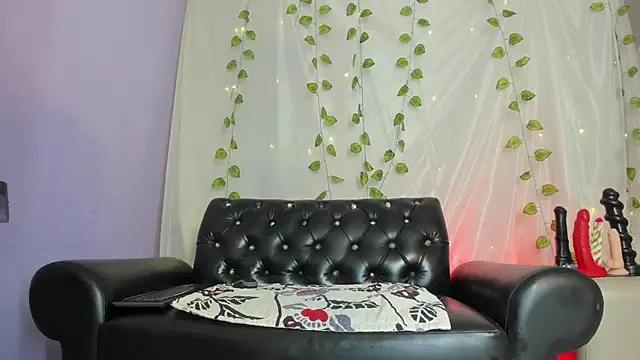 mara naughty4u online show from March 2025 10:11:02 AM
