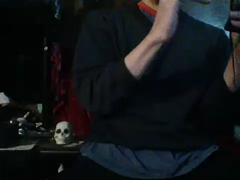 mrdemoncrowly online show from December 2024 04:25:01 AM