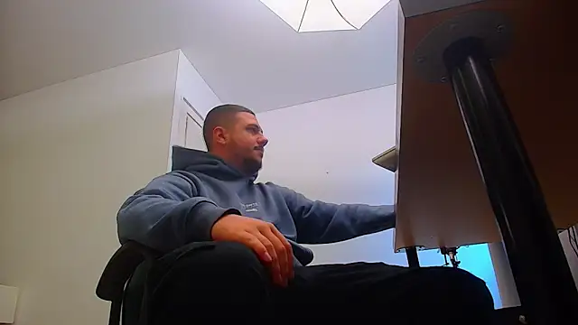 JoshKnights online show from September 2025 05:12:01 AM