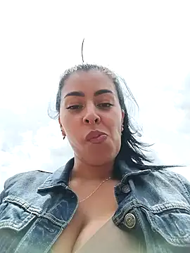 Emily Wane online show from September 2025 04:44:02 PM