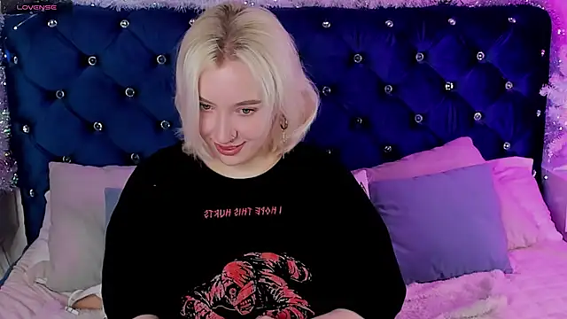 RachelCart online show from December 2024 04:09:02 AM