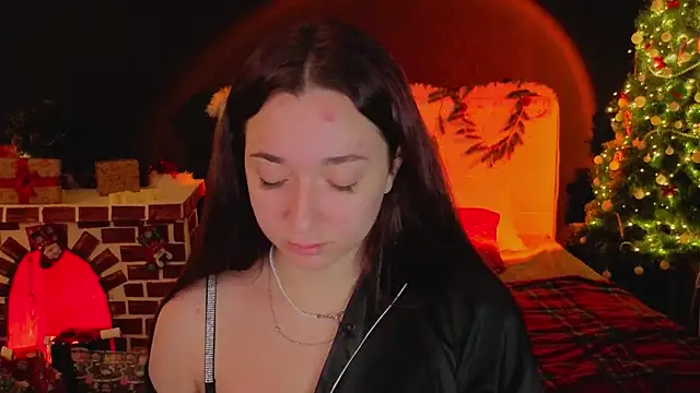 YasmineWest online show from December 2025 01:54:01 AM