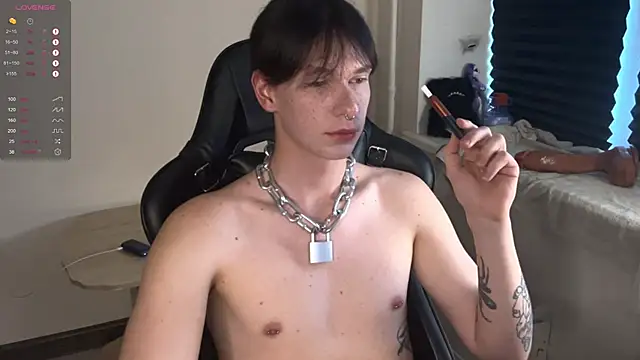 carthylovvve online show from October 2025 12:26:02 PM