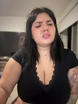 horny roomiess online show from December 2024 04:34:02 AM