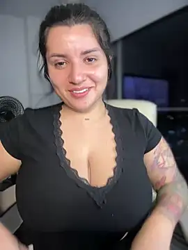 horny roomiess online show from December 2024 12:39:02 AM
