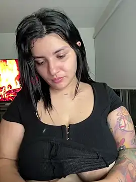 horny roomiess online show from December 2024 11:10:02 PM