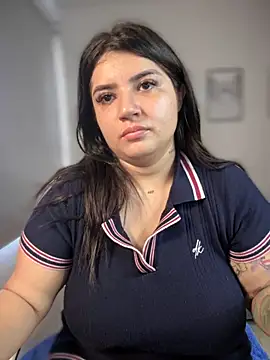 Snapshot of horny_roomiess chatting on November 2025 01:44:02 PM horny roomiess online show from November 2025 01:44:02 PM