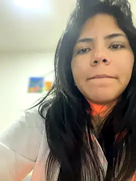 JulianaCastillo online show from October 2025 07:15:01 AM