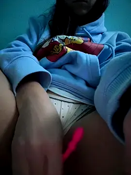 Snapshot of rossana99_ chatting on October 2025 09:52:01 AM rossana99 online show from October 2025 09:52:01 AM