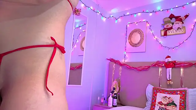 Snapshot of sarah_cruzz_ chatting on December 2025 01:22:02 AM sarah cruzz online show from December 2025 01:22:02 AM