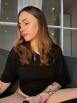 hotAssHell  online show from January 2025 04:16:02 PM