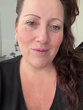 xsexycurvymilf online show from January 2025 09:16:02 AM