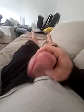 Snapshot of MarkBigDick35 chatting on October 2025 02:40:02 PM MarkBigDick35 online show from October 2025 02:40:02 PM