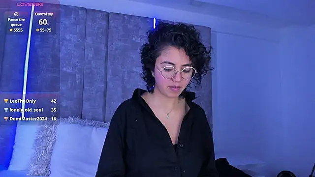 Amareto  online show from January 2025 05:59:01 PM